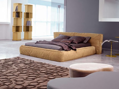 Fluff Double Bed with Soft Feather and Headboard Surrounding