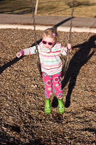 random - Soph swinging