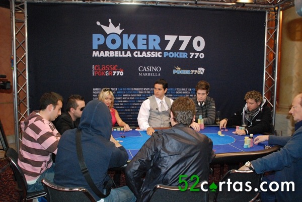 [TV-Table - Marbella Classic Poker 770[5].jpg]