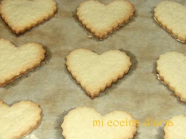 Galletas Corazones con chocolate (Печенье Сердечки с шоколадом)