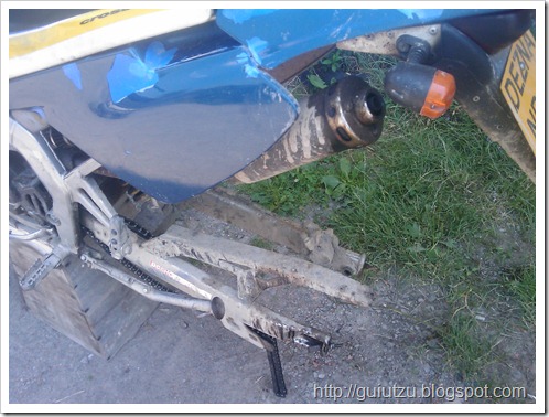 derbi senda, schimbare camera, pana, flat-tire