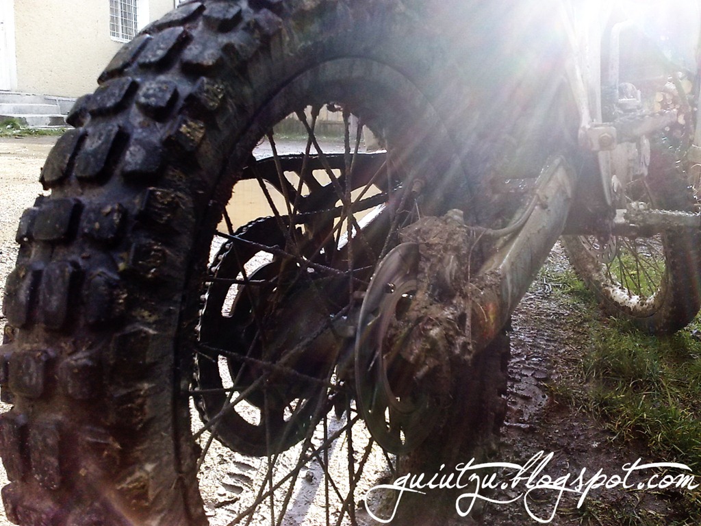 [roata enduro spate derbi senda[9].jpg]