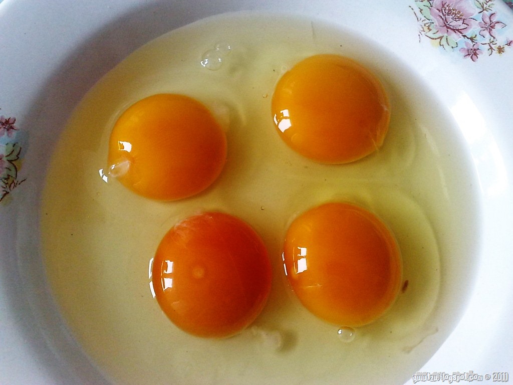 [oua de casa 100% naturale pentru omleta[2].jpg]