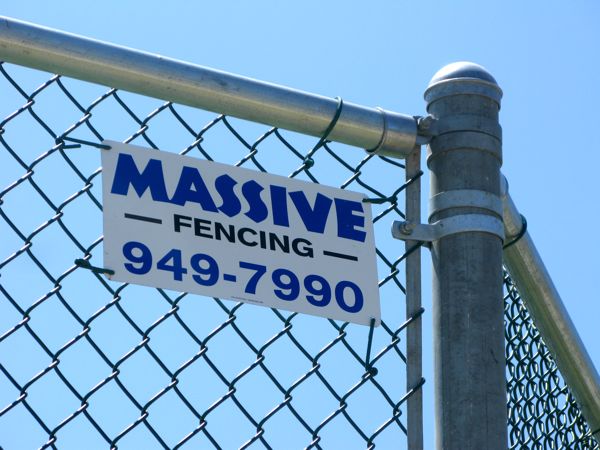 Fence 1.jpg