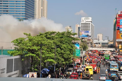 Пожар в районе Пратунама. Бангкок