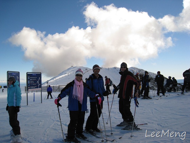 [IMG_17342.jpg]