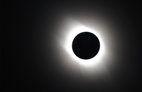 [Solar Eclipse_1022[2].jpg]