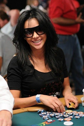 [Pretty-Poker Girls019[6].jpg]