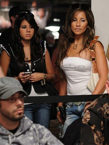 [Pretty-Poker Girls020[5].jpg]