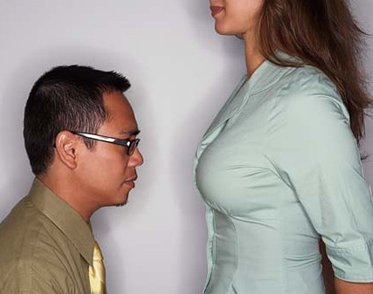 [looking_boobs[4].jpg]