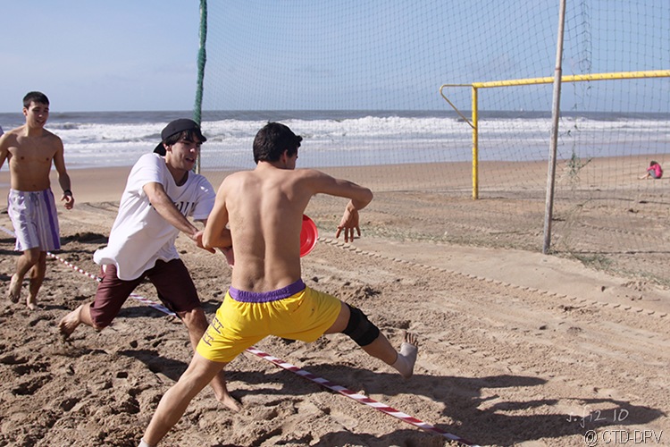 [carcavelos 01-03-10 008 copy[2].jpg]