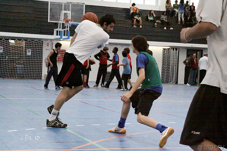 [INTER TURMAS 044 copy[2].jpg]