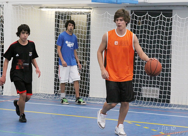 [INTER TURMAS 004 copy[2].jpg]