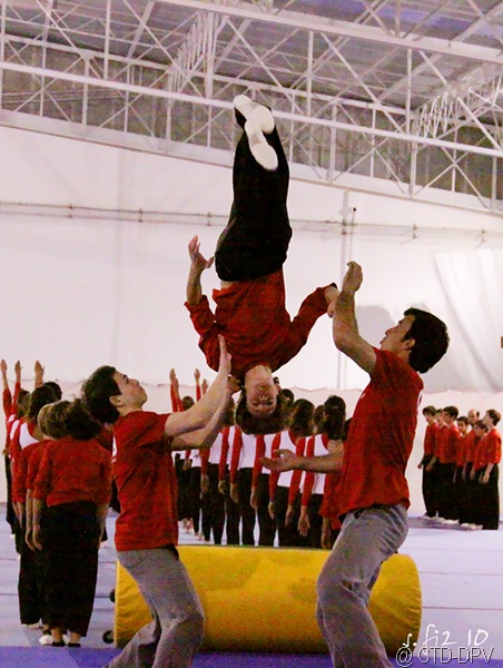 [sarau dpv 114 copy[3].jpg]