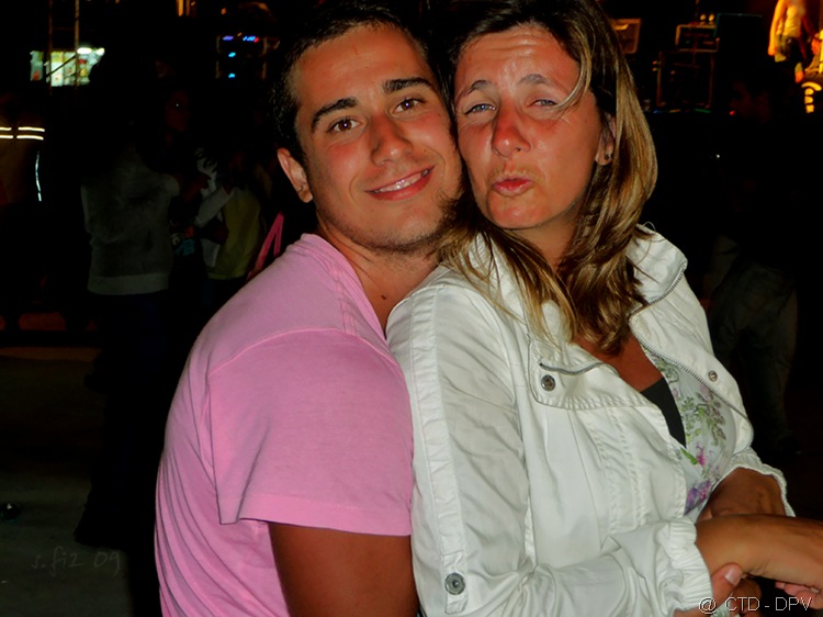 [SMP 219 copy[4].jpg]