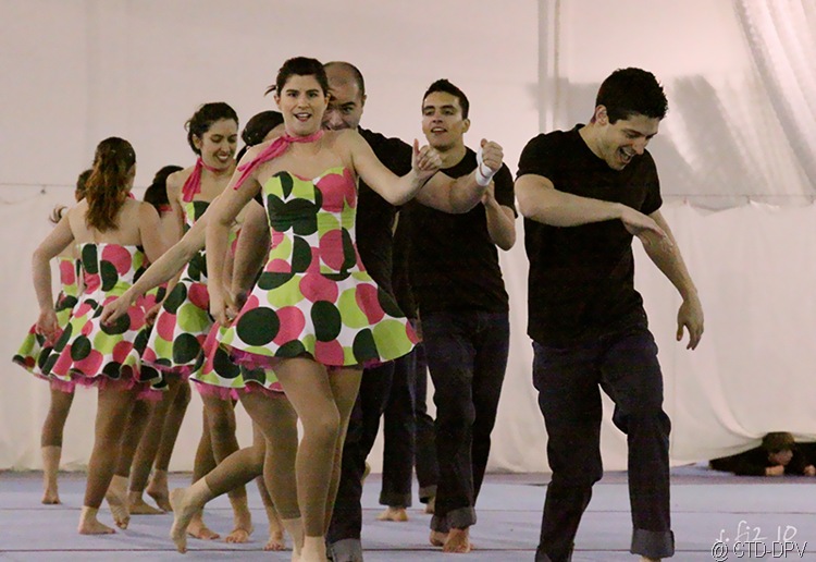 [sarau dpv 244 copy[2].jpg]