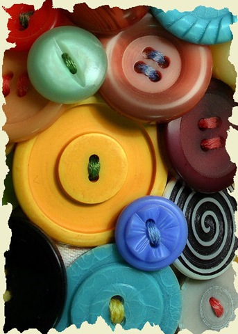 [573403-Buttons[5].jpg]