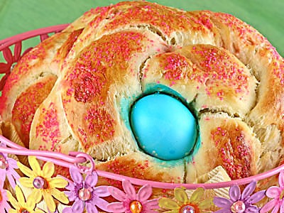 [EasterBread6[3].jpg]