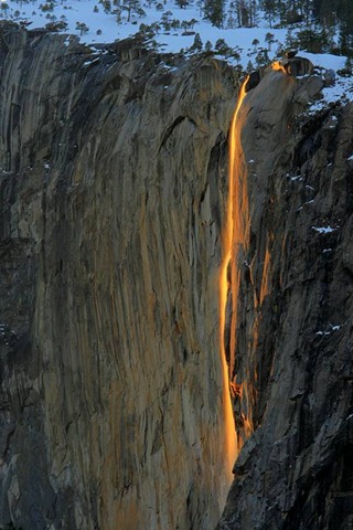 [fire waterfall national park[2].jpg]