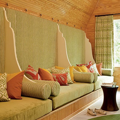 [seawatch-sleeping-porch-1-l[6].jpg]