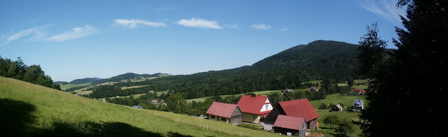 http://lh5.ggpht.com/_AUiIwSjvNoQ/TEcbJM21owI/AAAAAAAAD9I/fCZkT8I_soc/s640/Panorama%203%20bis.JPG