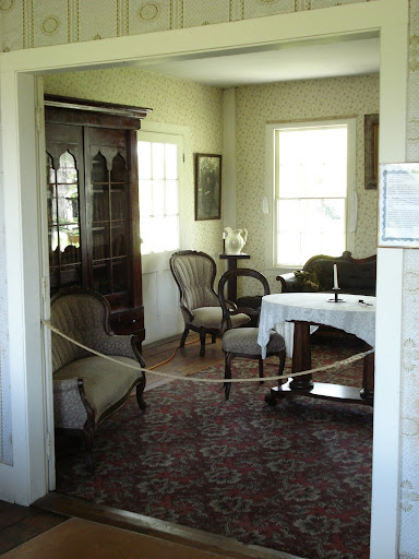 Bennets Tavern - Parlor