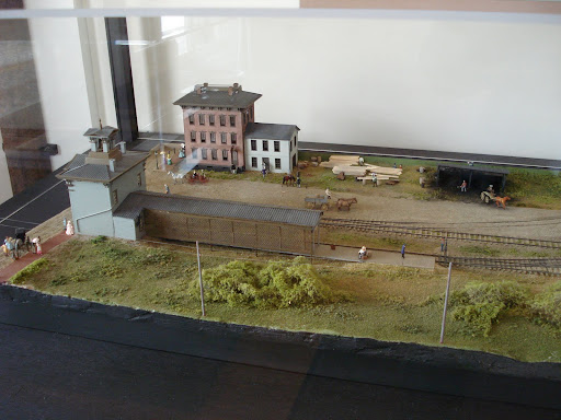 Train station diorama - closeup