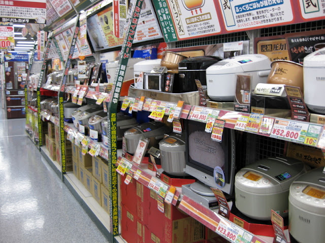 Мечта маньячки. Кухня в салатовом и оранжевом цвете.