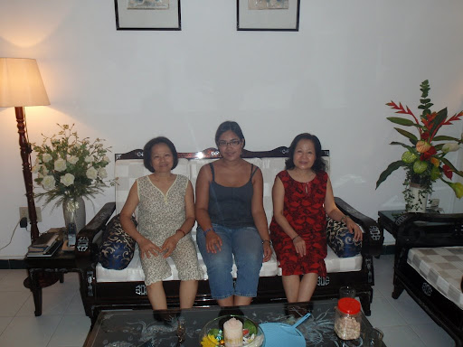 Julie co Anh et co Chau