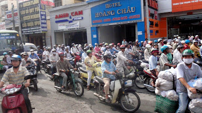 embouteillages moto saigon