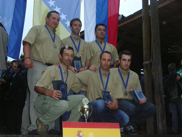 LA SELECCIÓN ESPAÑOLA ABOSLUTA DE PESCA DE SALMÓNIDOS MOSCA SUBCAMPEONA DE EUROPA