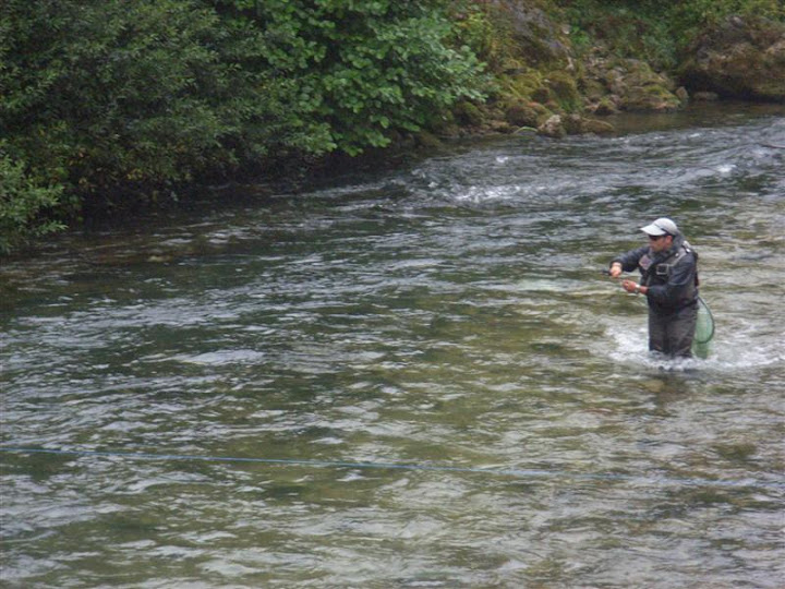 LA SELECCIÓN ESPAÑOLA ABOSLUTA DE PESCA DE SALMÓNIDOS MOSCA SUBCAMPEONA DE EUROPA