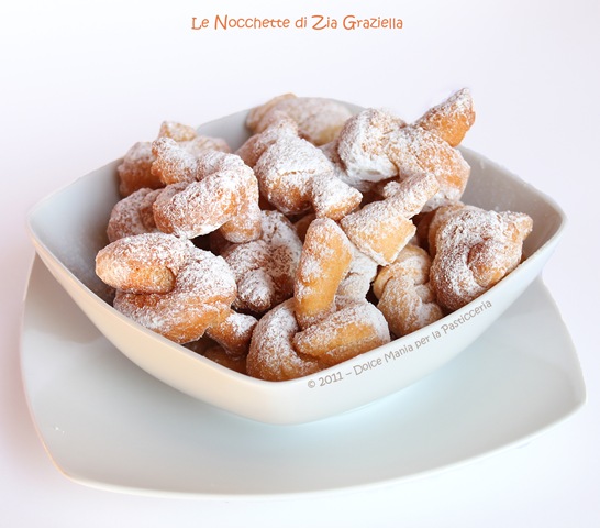 [Chiacchiere24.jpg]