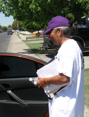 [veteral organizer at work[2].jpg]