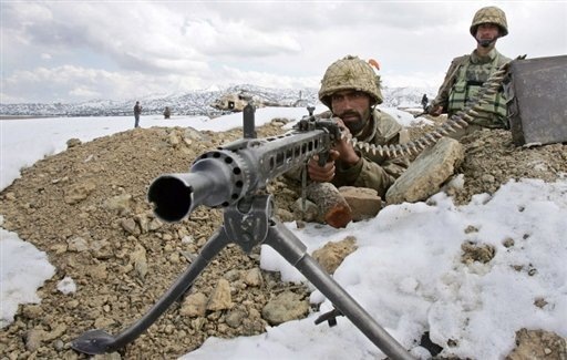 [pak-army-taliban-offensive[1].jpg]