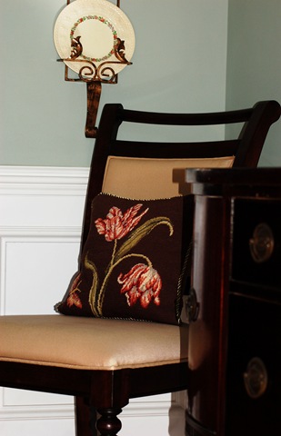 [chair[4].jpg]