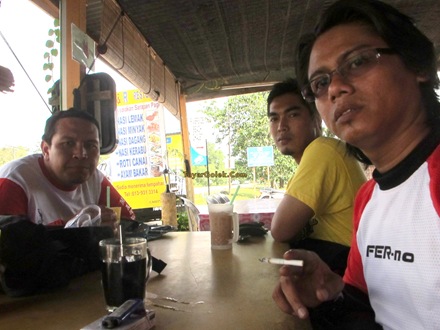 [IMG_96549.jpg]