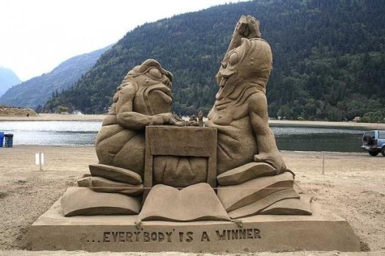 [sand_castles_15[6].jpg]