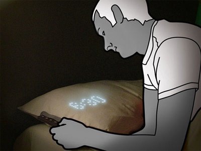 [pillow-alarmclock02-1[4].jpg]