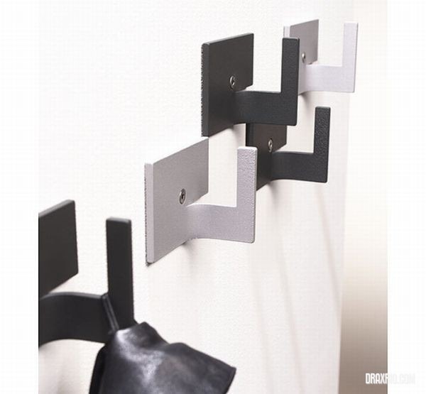 coat_hangers_13