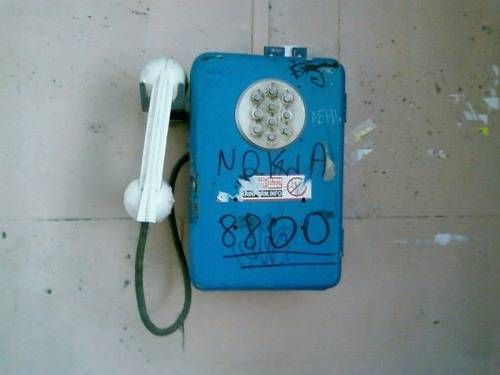 Nokia 8800 - Russian edition.