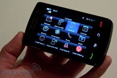 blackberry-storm2-hands-on-50-sm