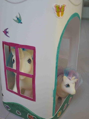 [pony house 3[3].jpg]