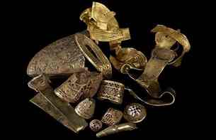 The Staffordshire Hoard The Staffordshire Hoard
