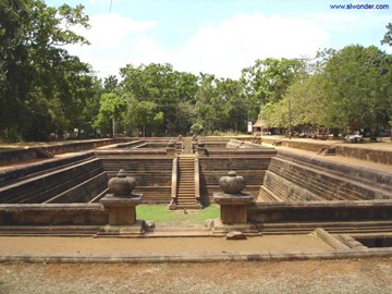 Kuttampokuna in Anuradhapura Kuttampokuna in Anuradhapura