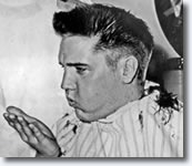 [elvis hair_cut[4].jpg]