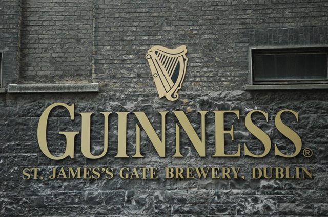 [DUB Dublin - Guinness Storehouse and Brewery logo at entrance gate 3008x2000[4].jpg]