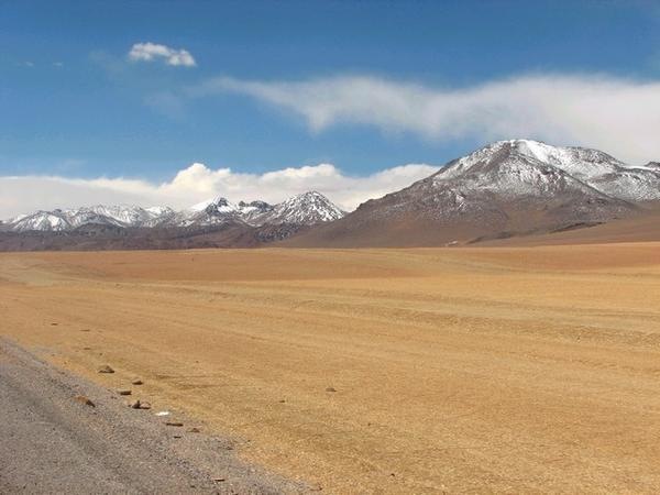 [344143-The-Andes-across-the-Jama-Pass--Los-Andes-por-el-paso-de-Jama-0[4].jpg]