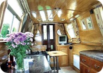 Stylish and Comfortable Canal Boats for Rent