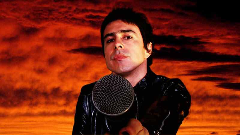 http://lh5.ggpht.com/_C8ENxJsppAs/Sxhm8bRneGI/AAAAAAAAAUE/CGRHERokff8/s800/francisco-mic.jpg